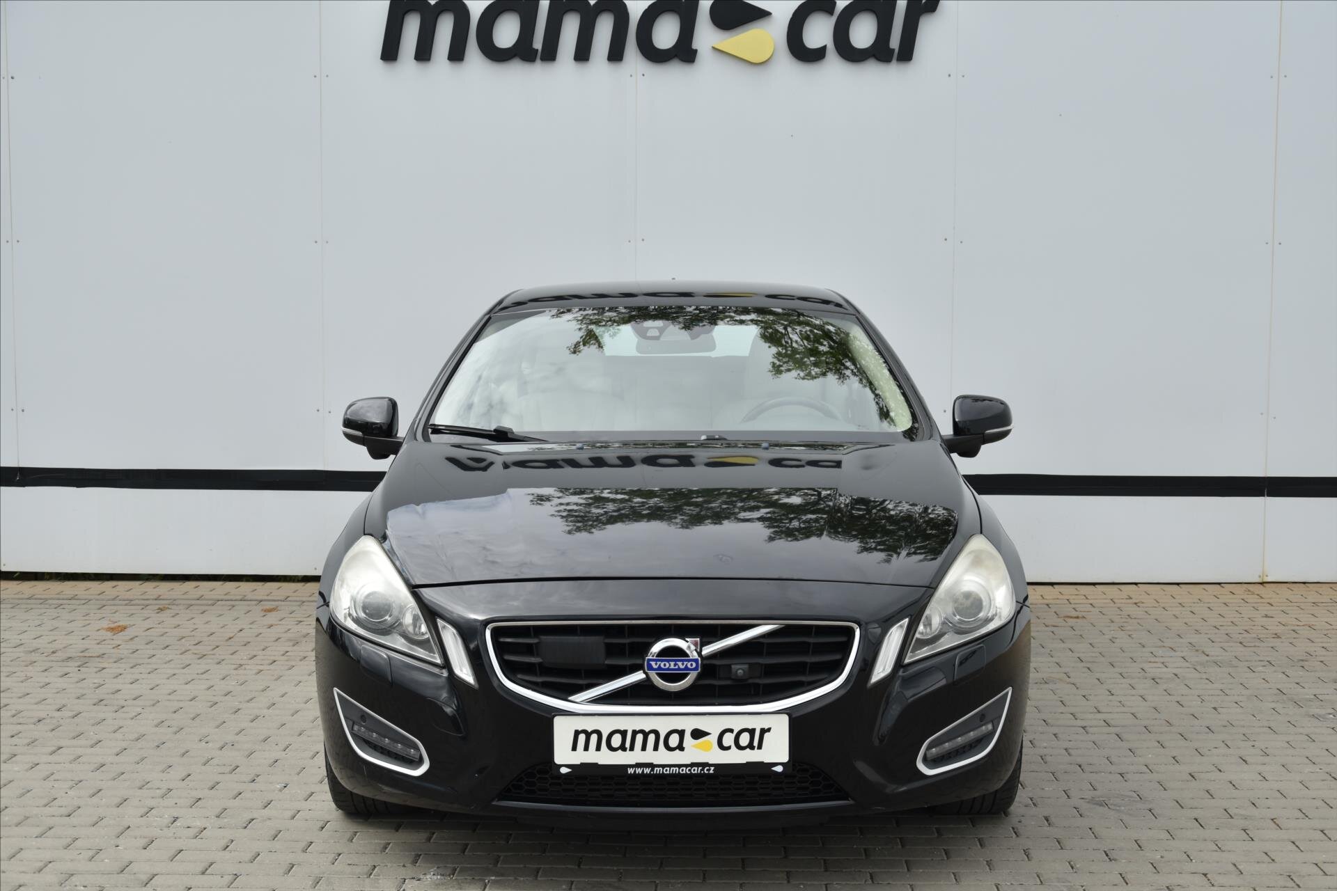 Volvo V60 Kombi 2,0 l 120 kw