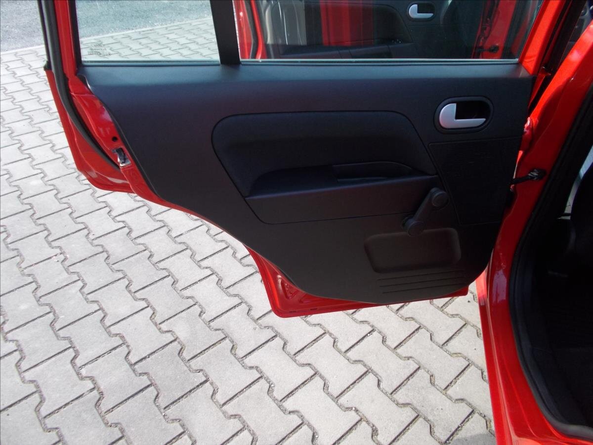 Ford Fusion Kombi 1,4 l 59 kw