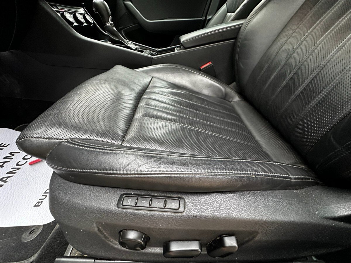 Škoda Superb Kombi 2,0 l 110 kw