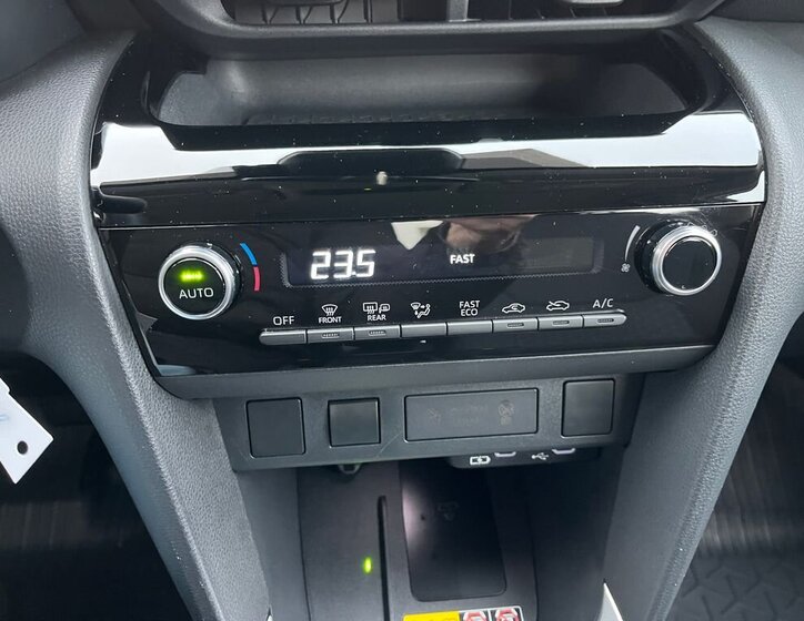 Toyota Yaris Cross 22