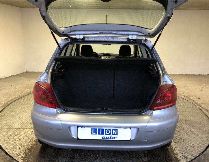 Peugeot 307 Hatchback 1,6 l 80 kw