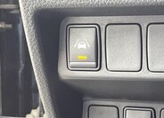 Nissan Qashqai SUV / Terénní 1,3 l 103 kw