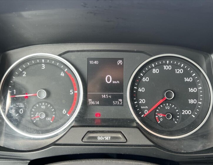 Volkswagen Crafter Skříň 2,0 l 103 kw