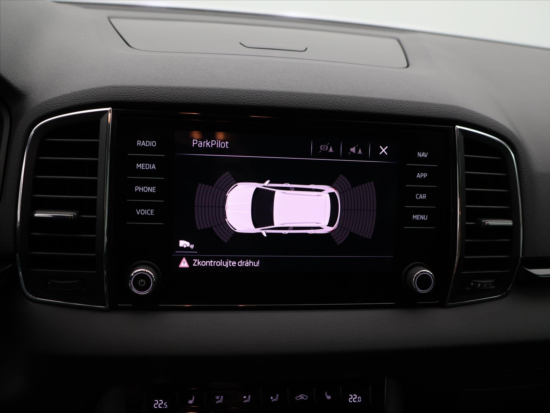 Škoda Karoq SUV / Terénní 1,6 l 85 kw