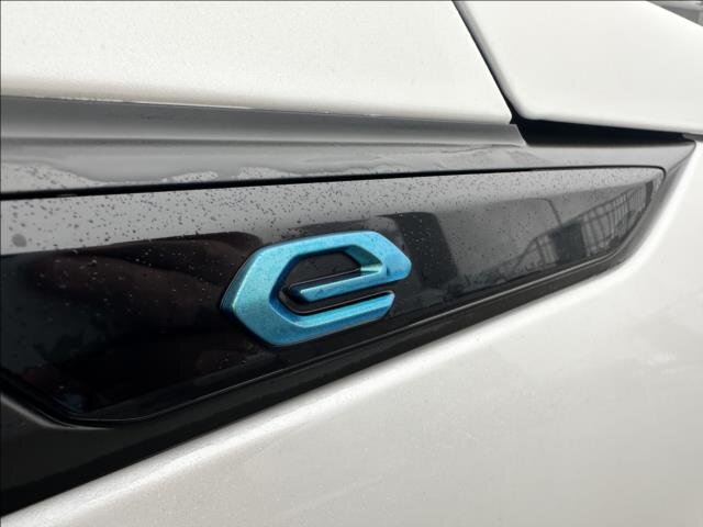 Peugeot 2008 SUV 0,0 100 kw