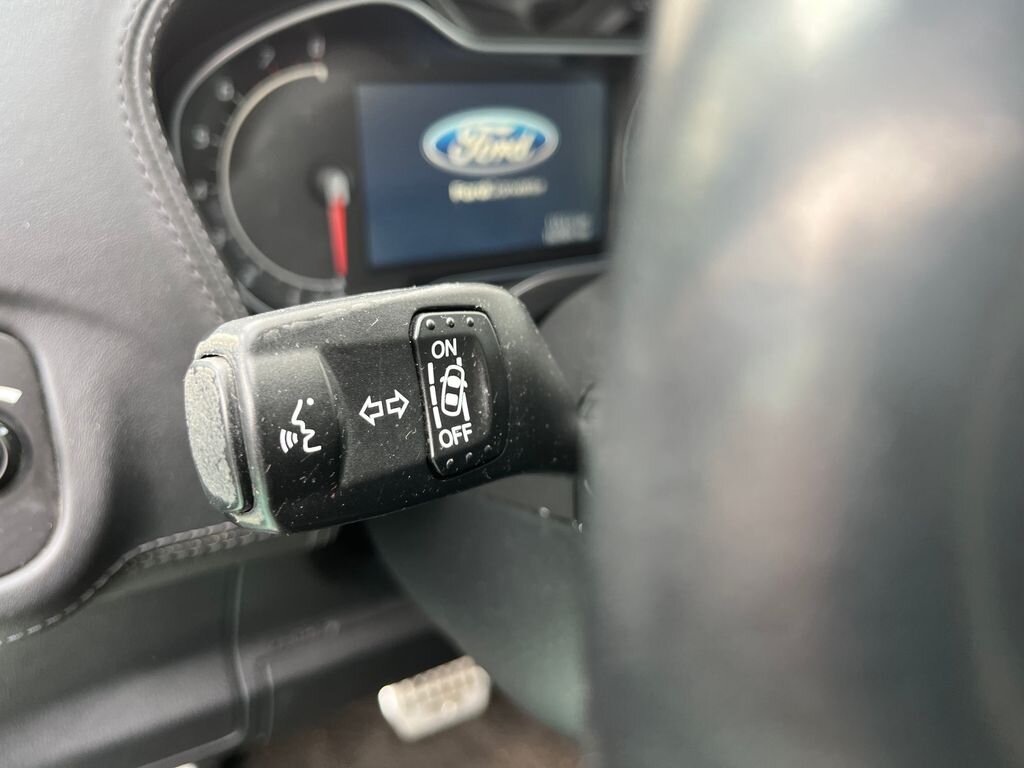 Ford S-MAX MPV 2,0 l 176 kw