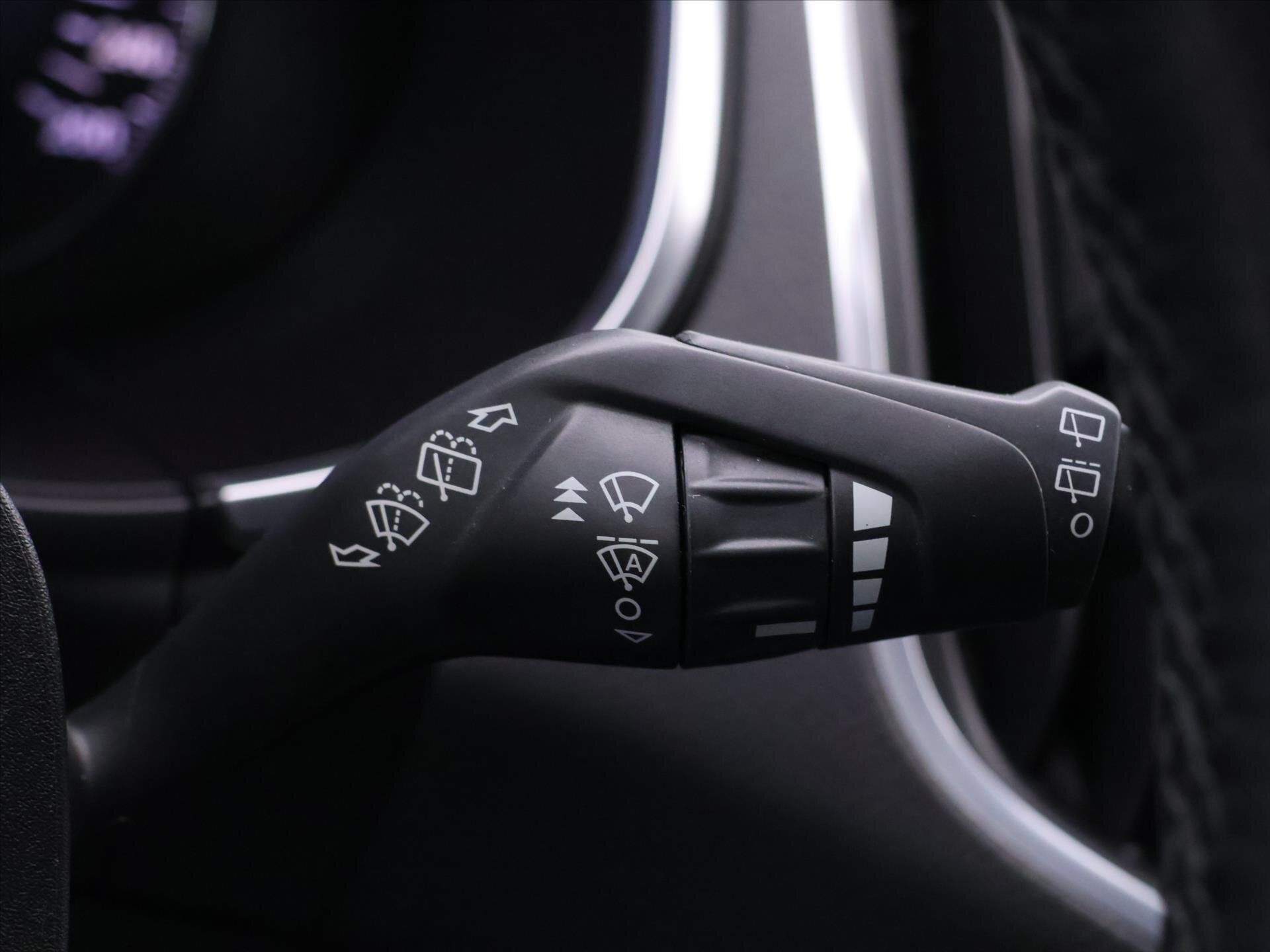 Ford S-MAX MPV 2,0 l 132 kw