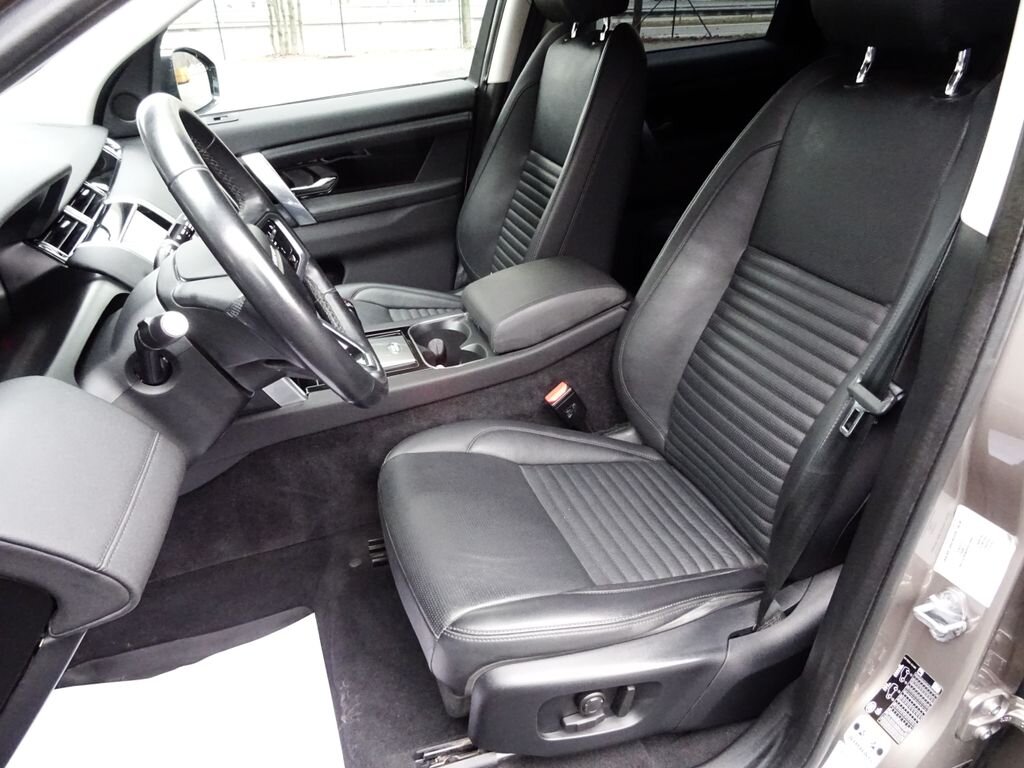 Land Rover Discovery Sport SUV 2,0 l 120 kw