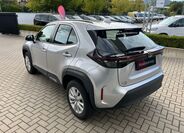 Toyota Yaris Cross 4