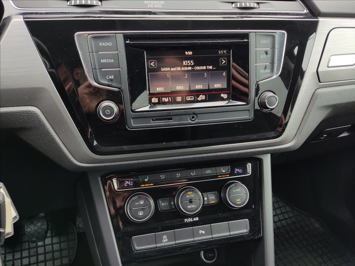 Volkswagen Touran MPV 1,2 l 81 kw