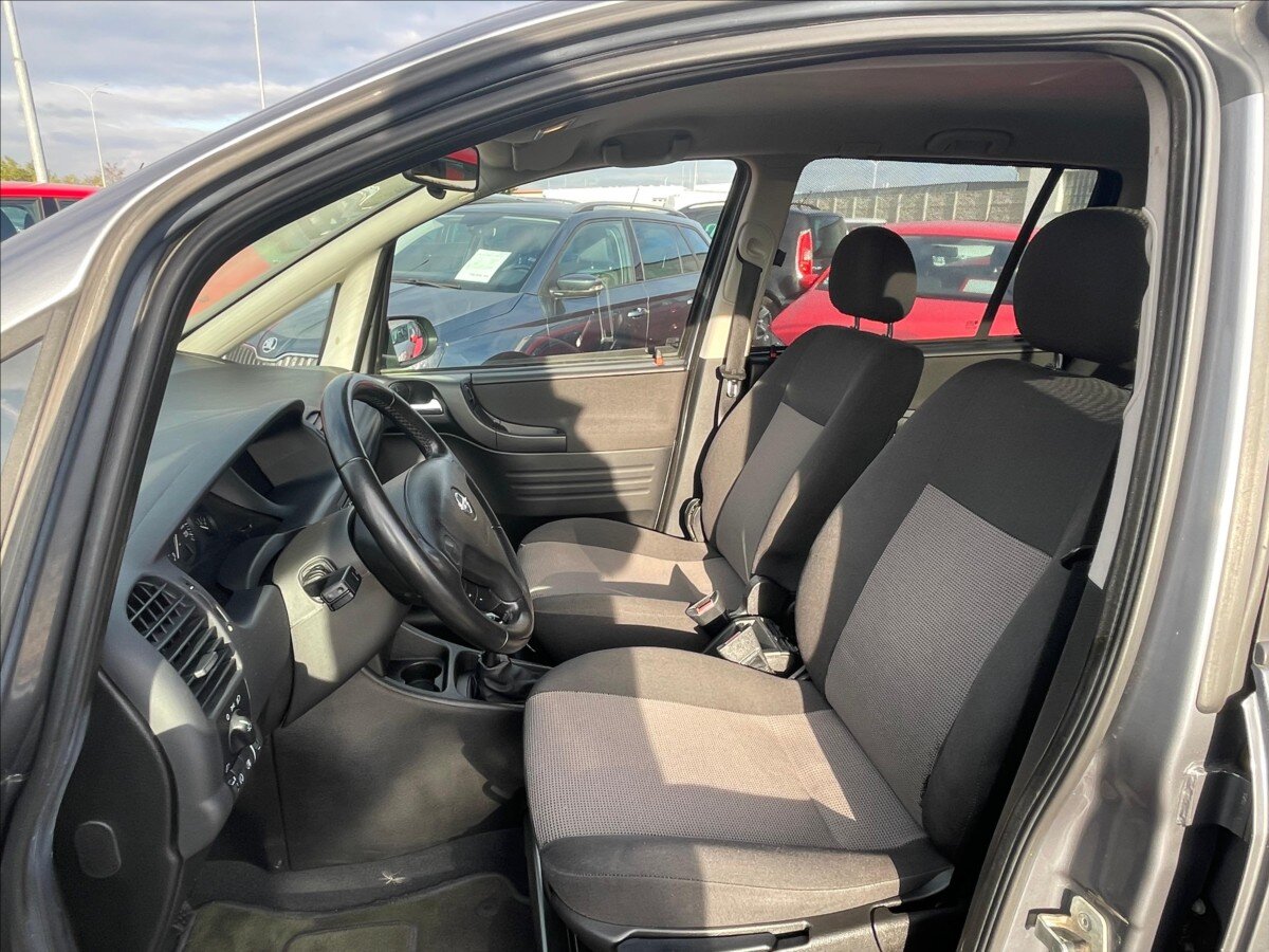 Opel Zafira MPV 1,6 l 74 kw