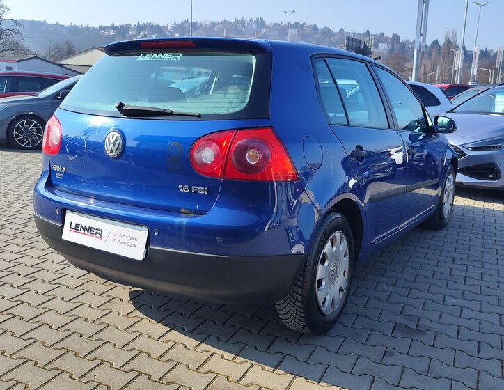 Volkswagen Golf Hatchback 1,6 l 85 kw