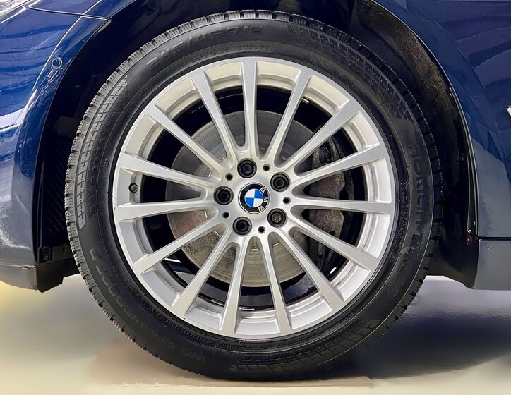 BMW Řada 5 Sedan / Limuzína 3,0 l 250 kw