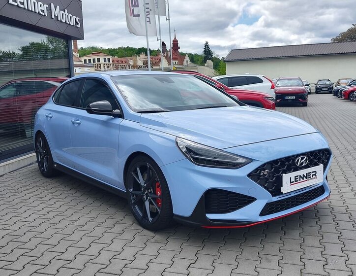 Hyundai i30 Liftback 2,0 l 206 kw