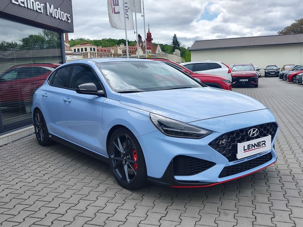 Hyundai i30 Liftback 2,0 l 206 kw