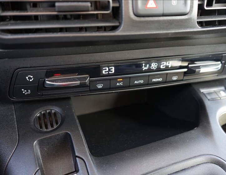 Citroën Berlingo MPV 1,5 l 96 kw