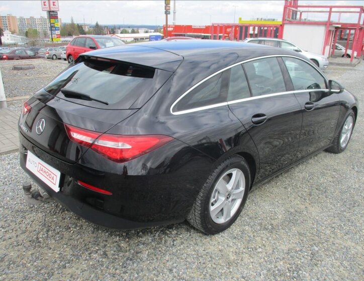 Mercedes-Benz CLA Kombi 1,5 l 85 kw