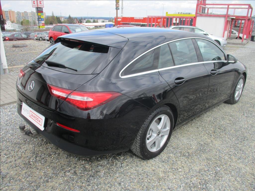 Mercedes-Benz CLA Kombi 1,5 l 85 kw