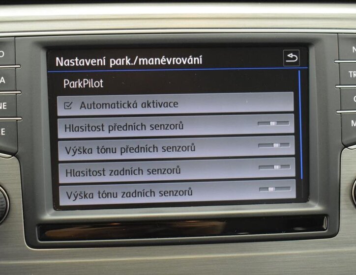 Volkswagen Golf Sportsvan Hatchback 1,4 l 92 kw