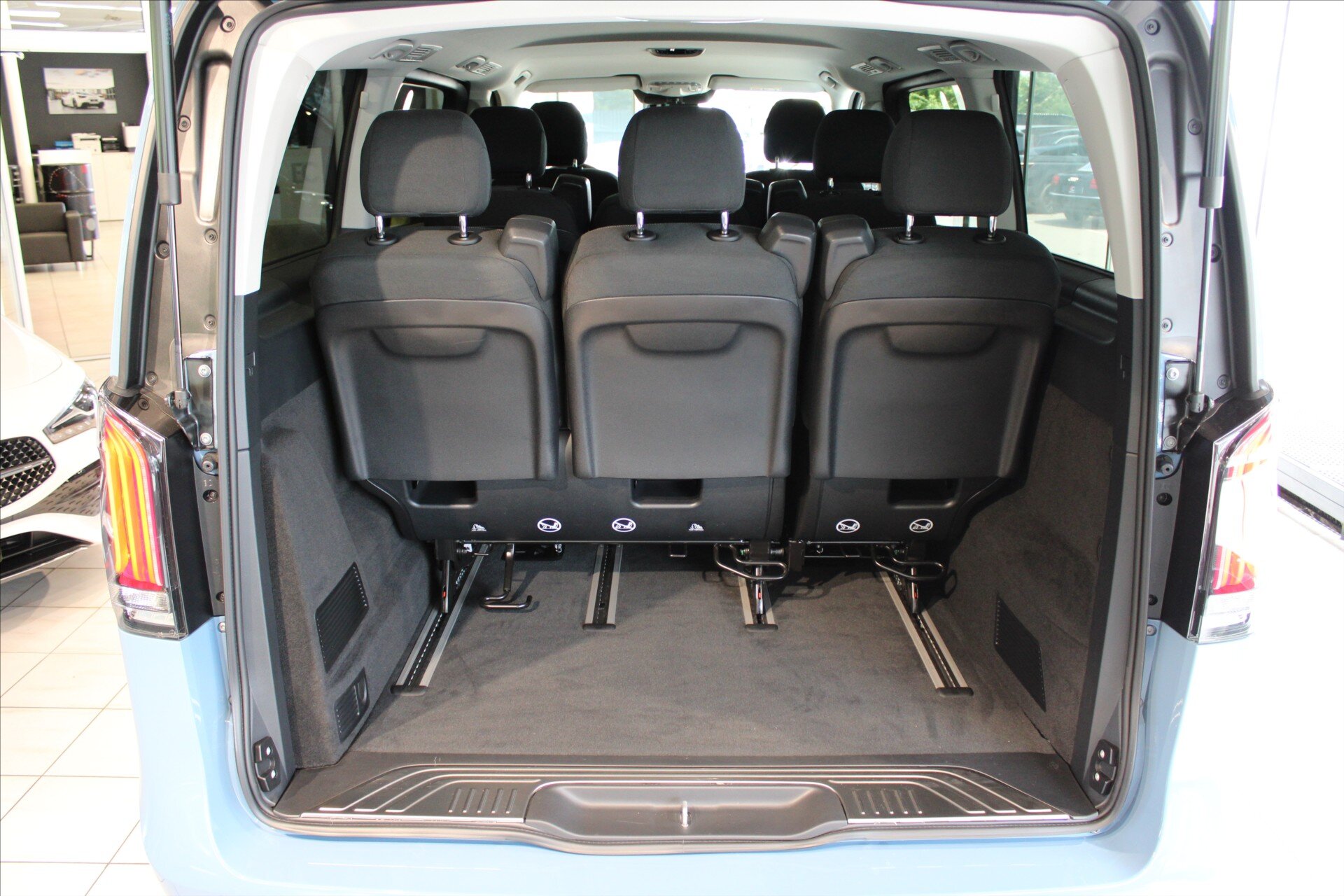 Mercedes-Benz Třídy V MPV 2,0 l 140 kw