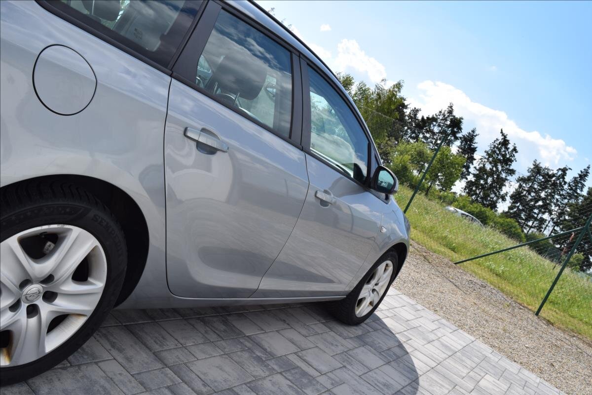 Opel Astra Kombi 1,7 l 81 kw