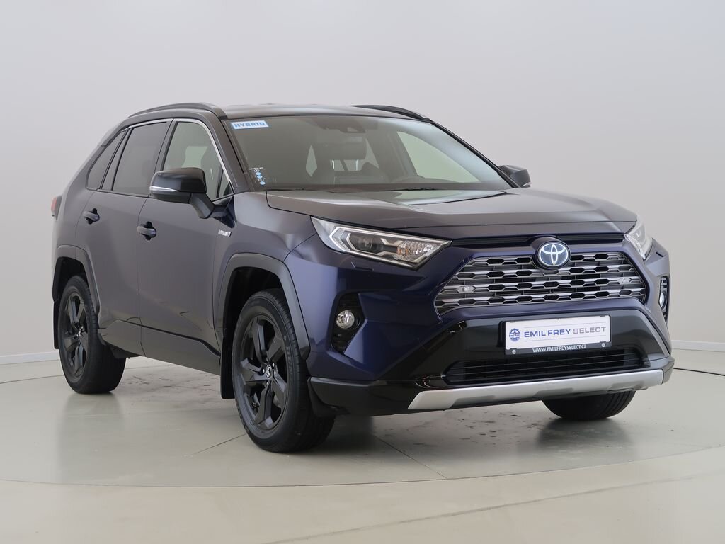 Toyota RAV4 SUV / Terénní 2,5 l 131 kw