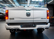 Dodge RAM Pick-up 5,7 l 291 kw