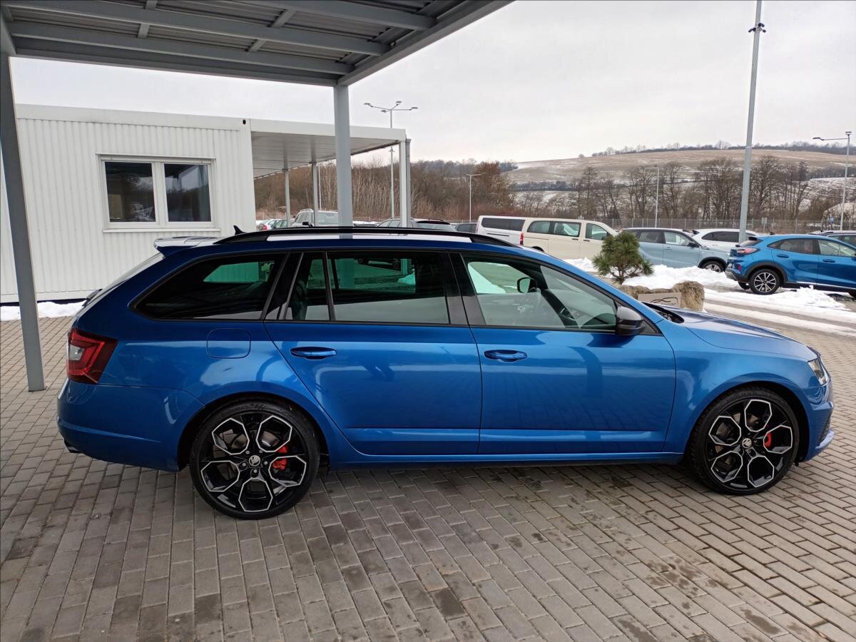 Škoda Octavia Kombi 2,0 l 135 kw