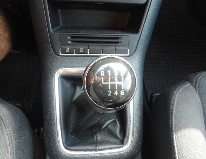 Volkswagen Tiguan Kombi 2,0 l 103 kw