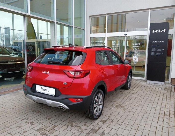 KIA Stonic 4