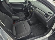 Škoda Rapid Hatchback 999,0 70 kw