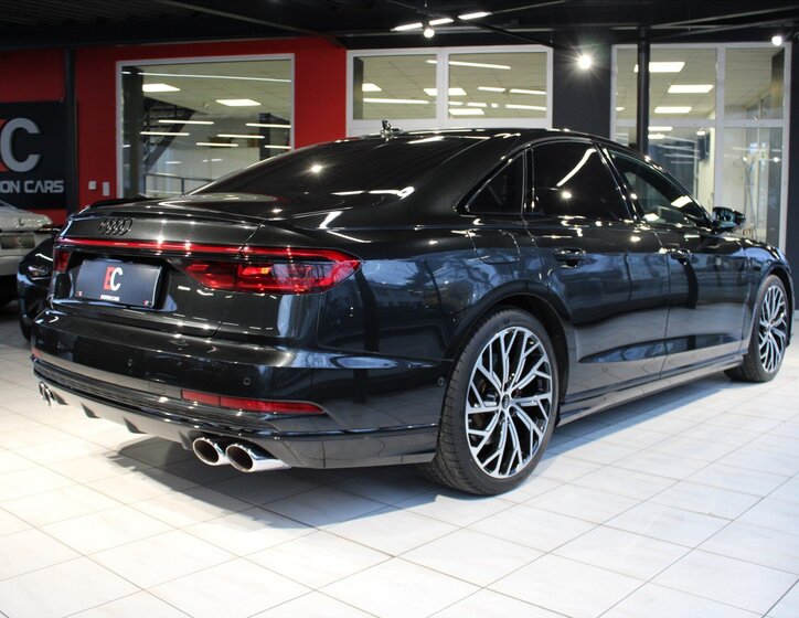 Audi S8 Ostatní 4,0 l 420 kw