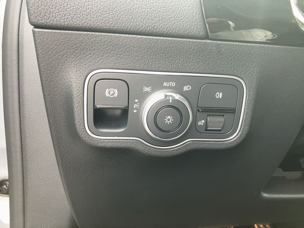 Mercedes-Benz Třídy B MPV 1,3 l 120 kw