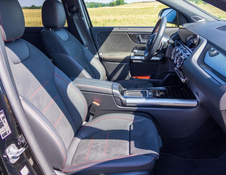 Mercedes-Benz GLA 16