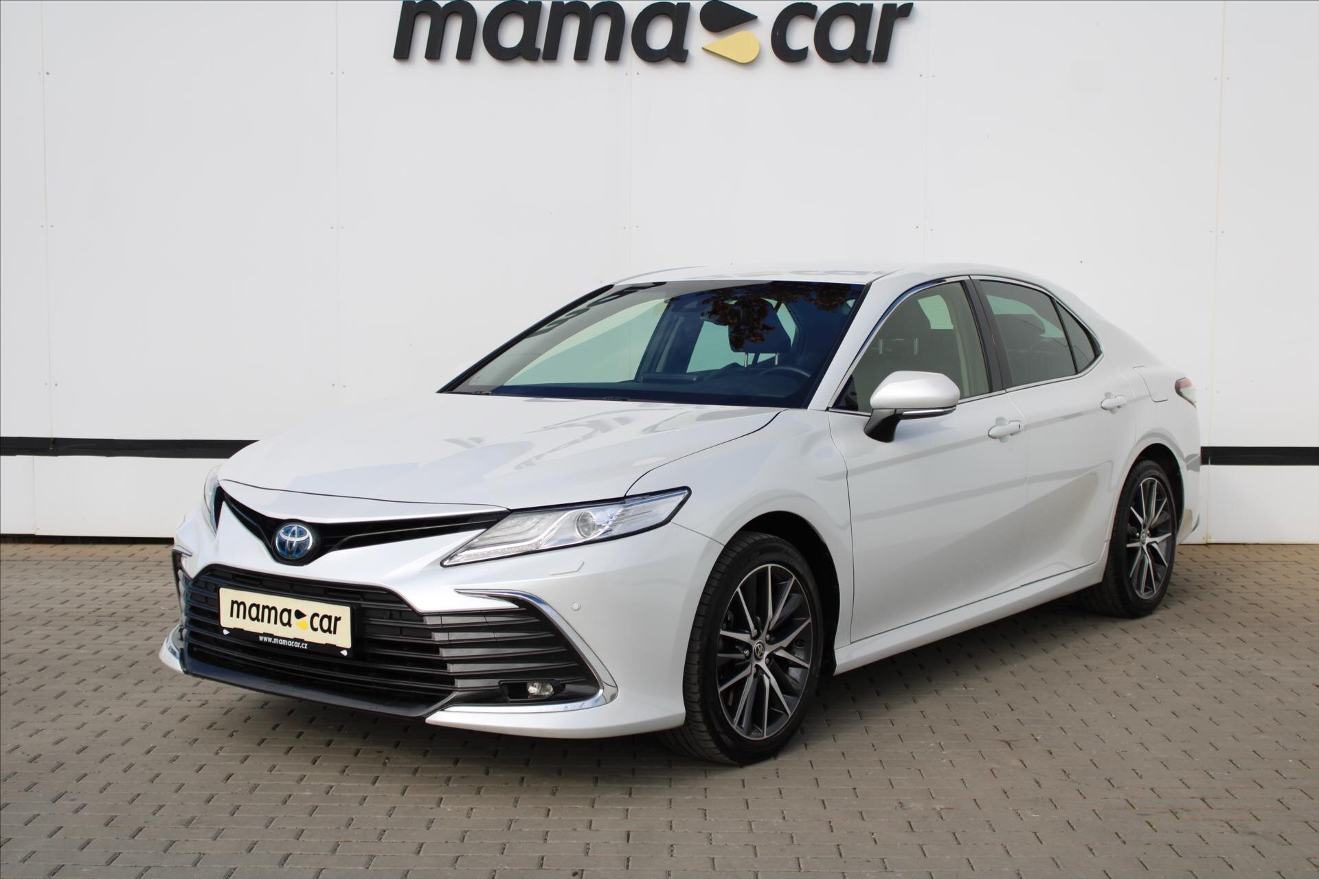 Toyota Camry Sedan 2,5 l 131 kw