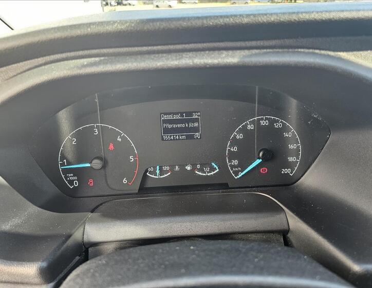 Ford Transit Custom 16