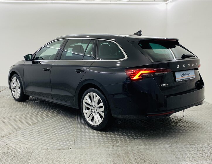Škoda Octavia 24