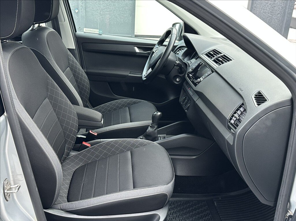 Škoda Fabia Hatchback 999,0 70 kw