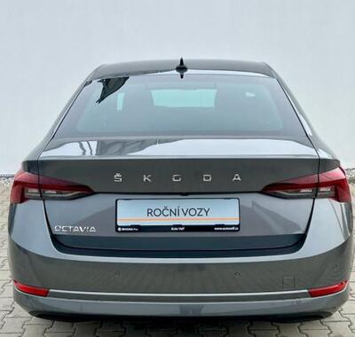 Škoda Octavia 10