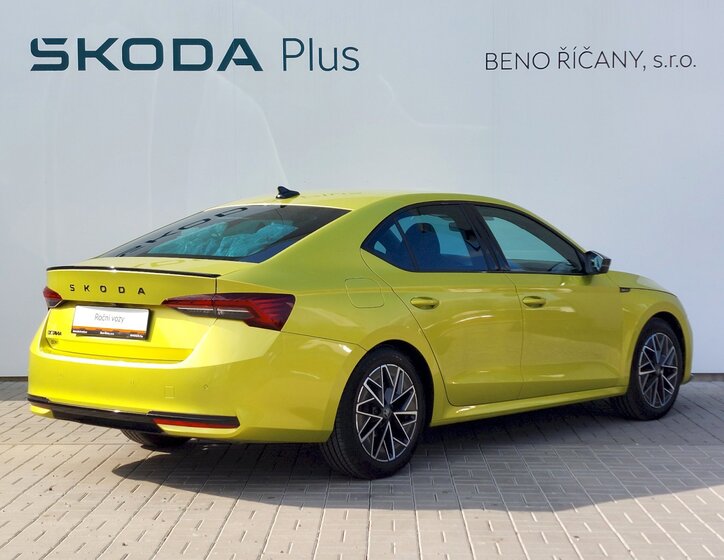 Škoda Octavia Sedan / Limuzína 1,5 l 110 kw