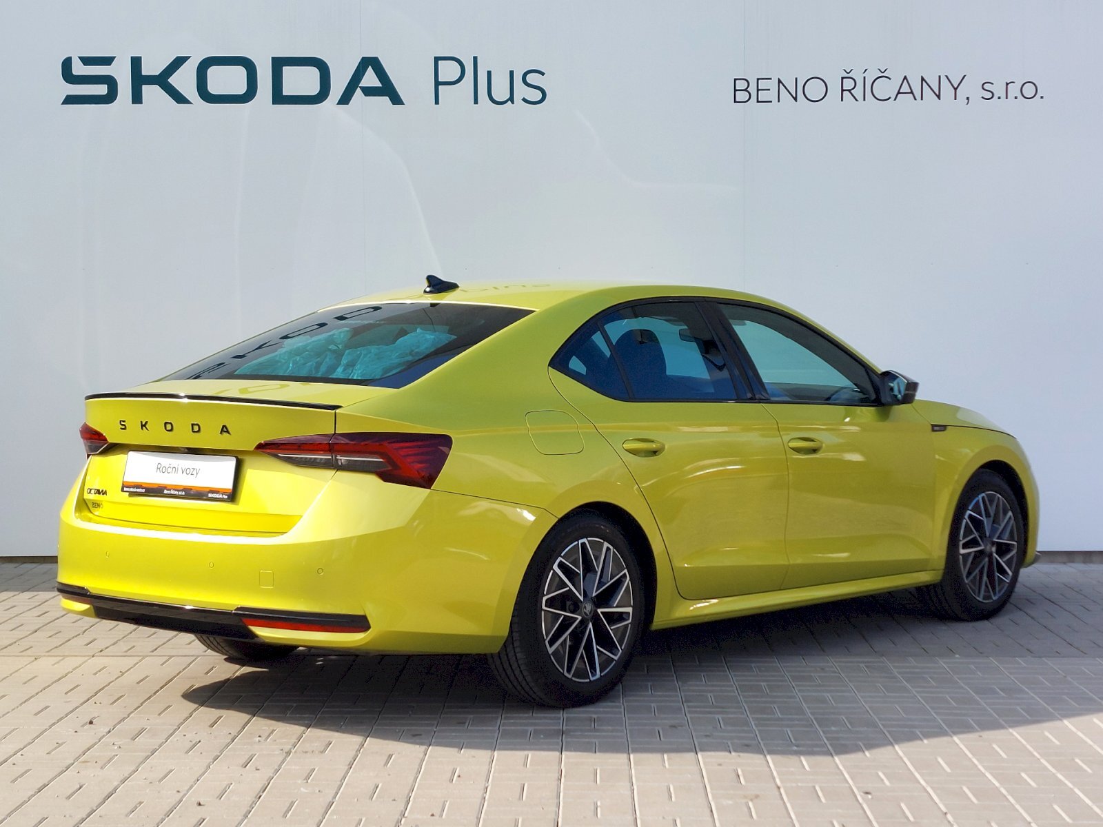 Škoda Octavia Sedan / Limuzína 1,5 l 110 kw