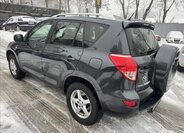 Toyota RAV4 SUV 2,2 l 100 kw