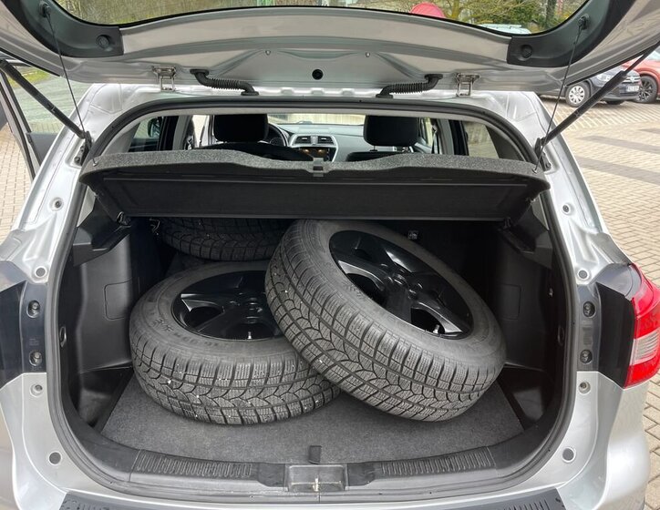 Suzuki SX4 S-Cross SUV / Terénní 998,0 82 kw