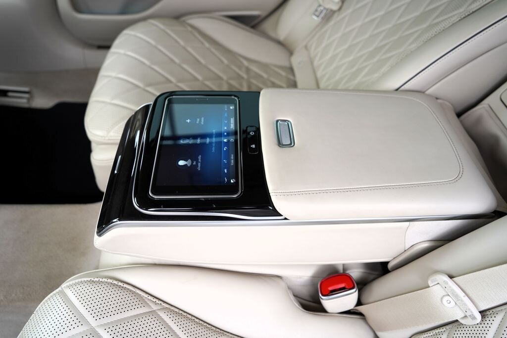 Mercedes-Benz Třídy S Sedan / Limuzína 3,0 l 320 kw