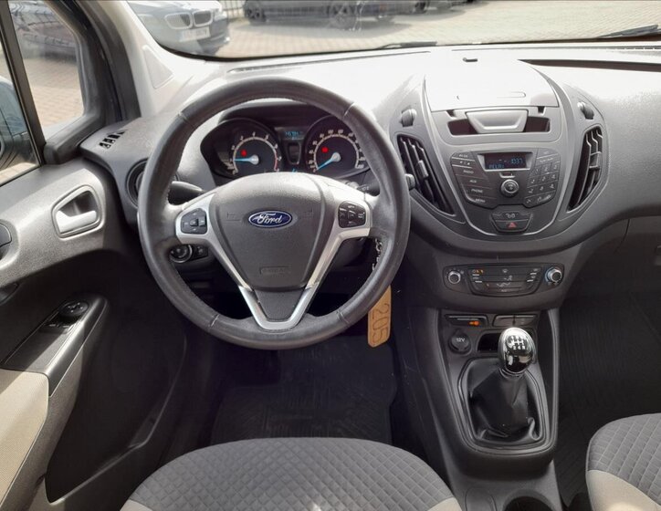 Ford Tourneo Courier MPV 998,0 74 kw