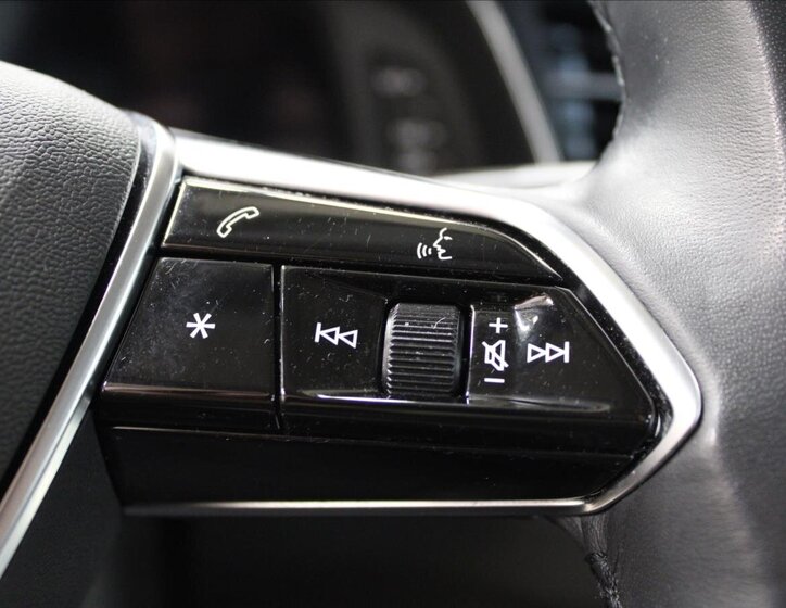 Audi A6 Kombi 3,0 l 180 kw