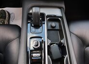 Volvo XC90 SUV / Terénní 2,0 l 173 kw