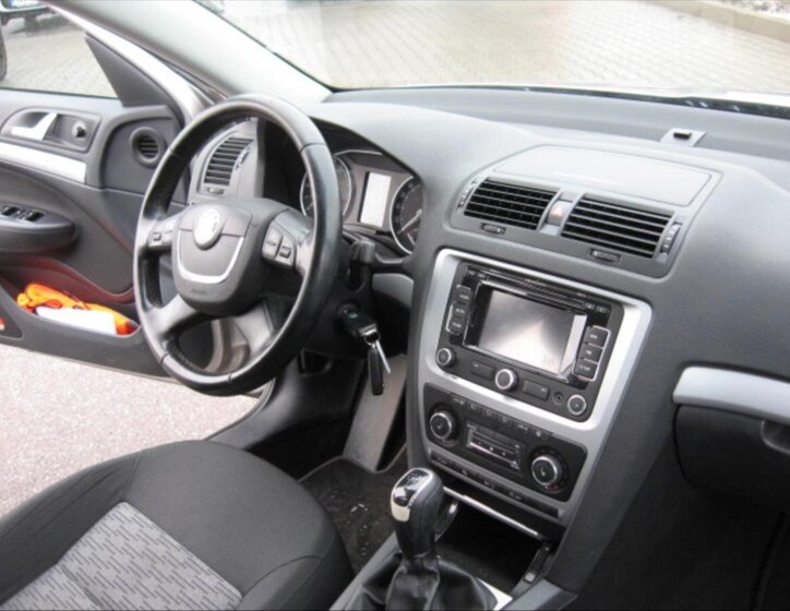 Škoda Octavia Kombi 1,6 l 77 kw