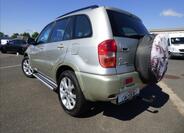 Toyota RAV4 40