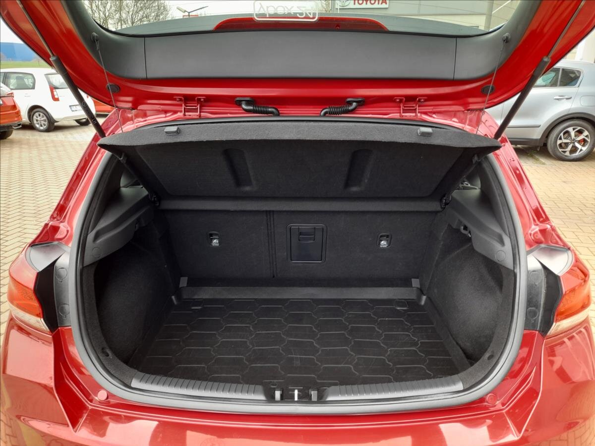 Hyundai i30 Hatchback 1,5 l 118 kw